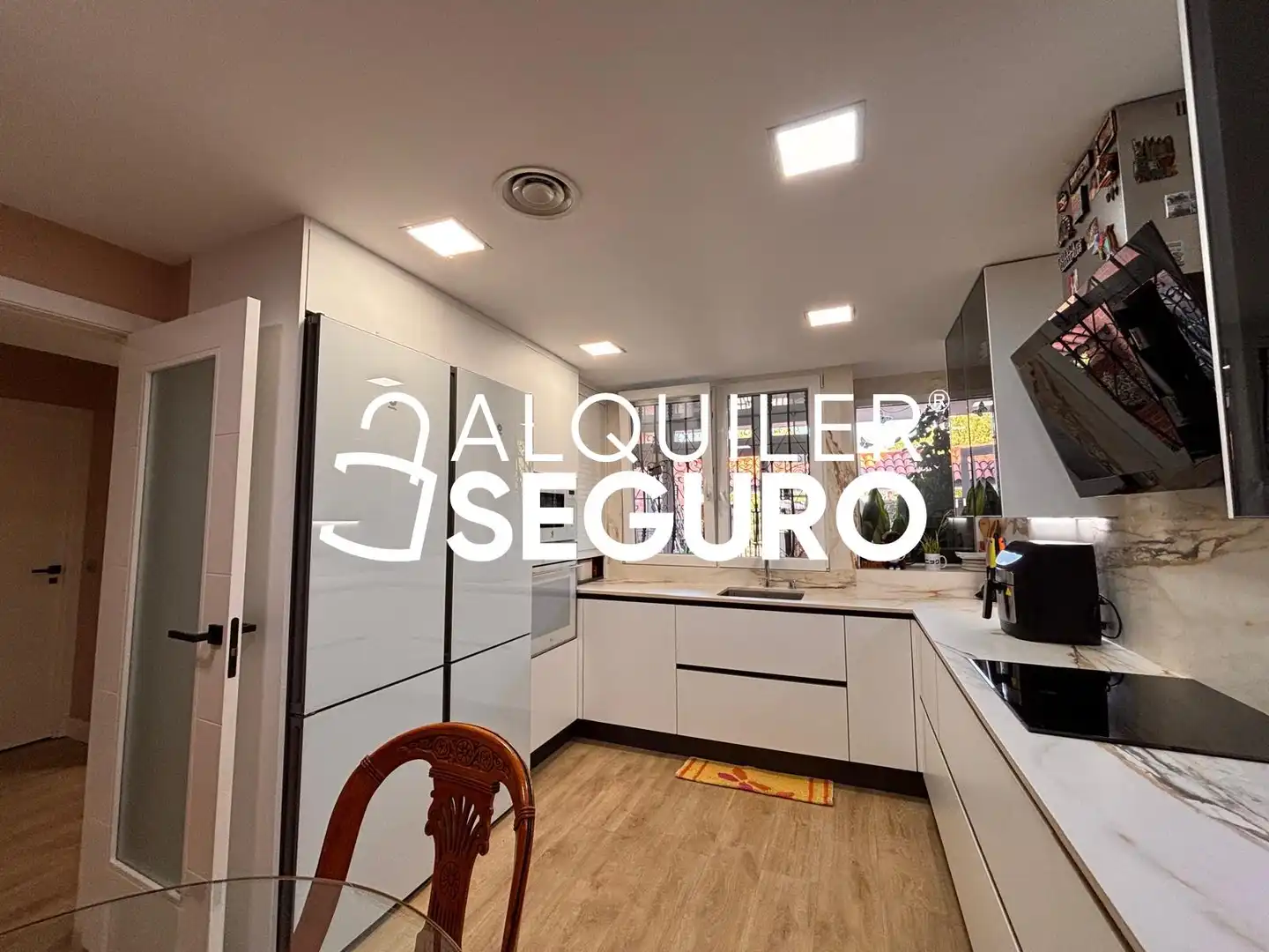 Cuina de Casa o xalet de lloguer en Rivas-Vaciamadrid amb Aire condicionat, Calefacció i Terrassa