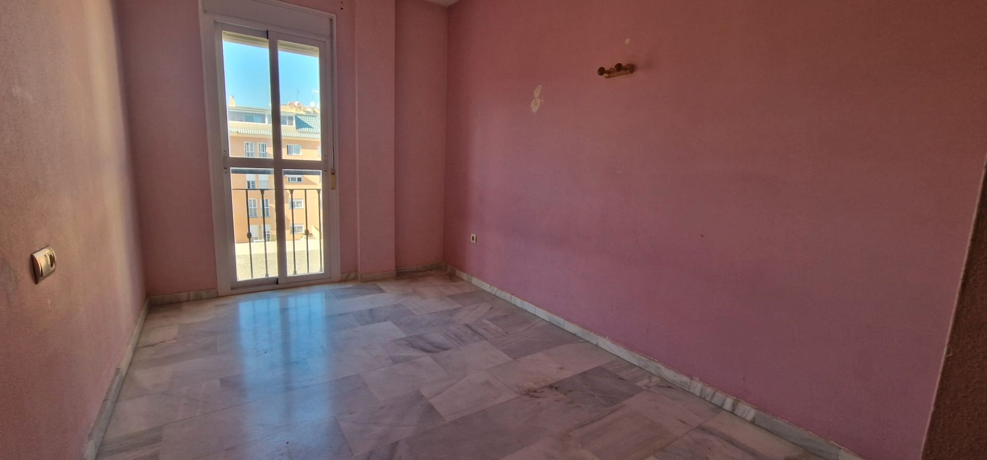 Dormitori de Pis en venda en Málaga Capital amb Terrassa, Traster i Piscina comunitària