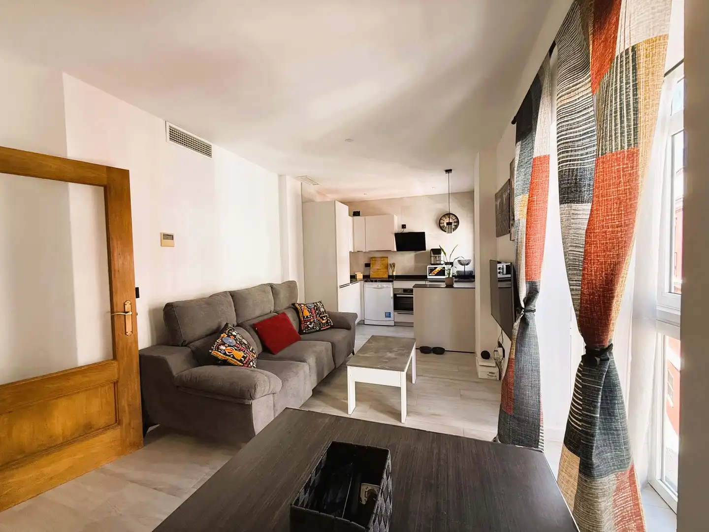 Wohnzimmer von Dachboden zum Verkauf in Chiclana de la Frontera mit Klimaanlage, Heizung und Terrasse