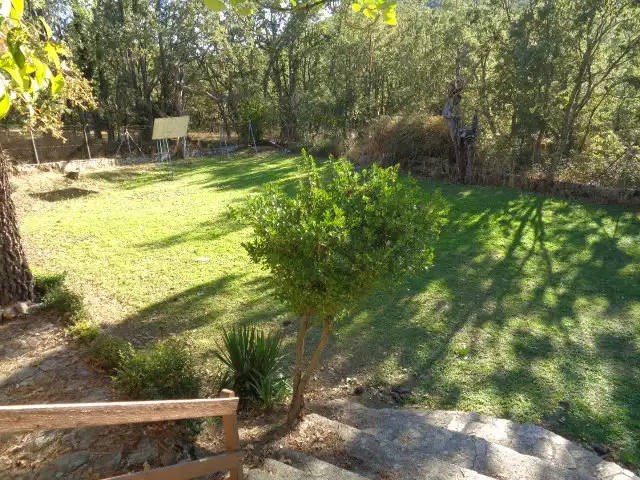 Jardín de Casa o chalet en venta en Navamorcuende con Aire acondicionado, Jardín privado y Trastero