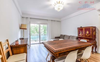 Living room of Flat to rent in  Madrid Capital  with Air Conditioner and Terrace