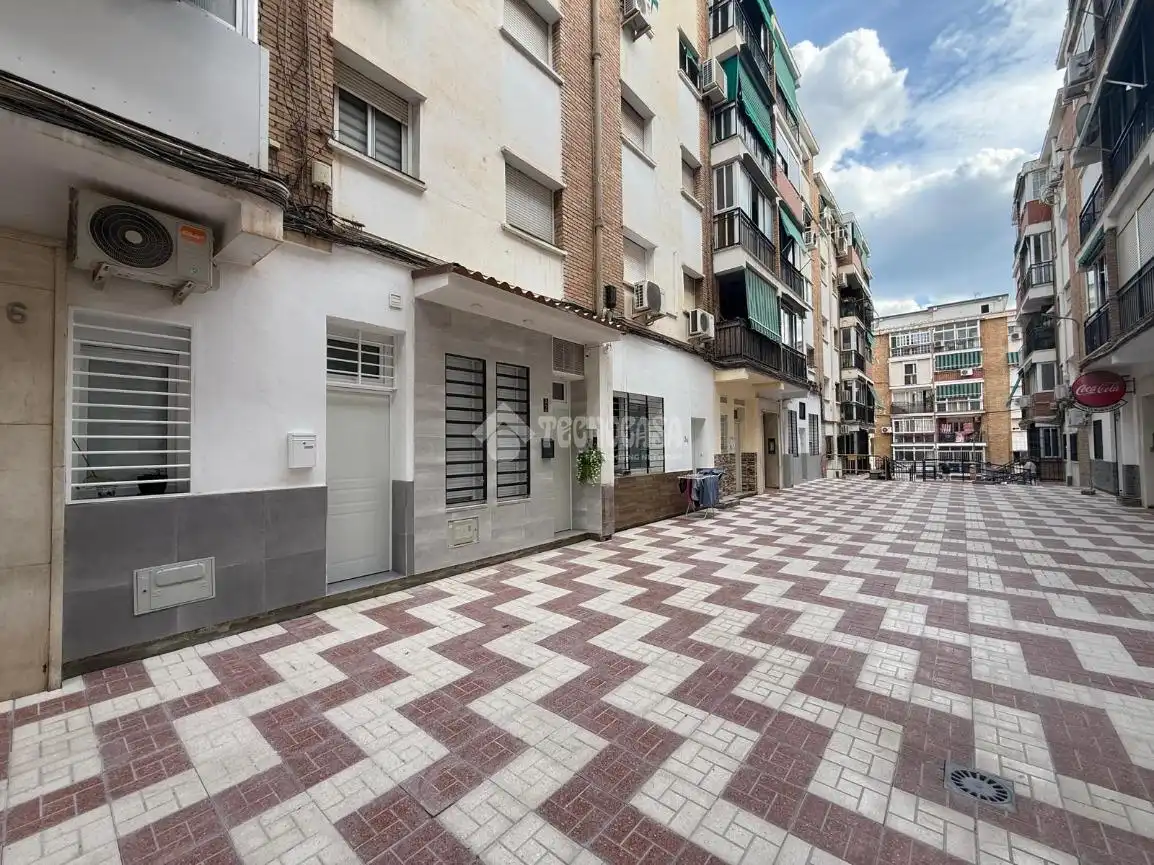Außenansicht von Wohnung zum Verkauf in Bailén - Miraflores