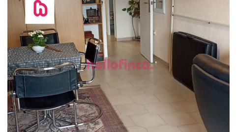 Foto 4 de Piso en venta en Avenida José Martínez González, Plaza Castelar - Mercado Central, Elda