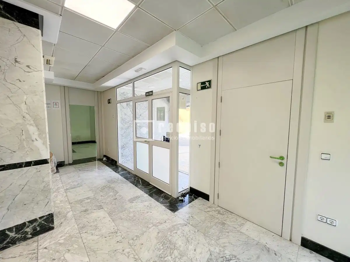 Local en venta en Málaga con Aire acondicionado