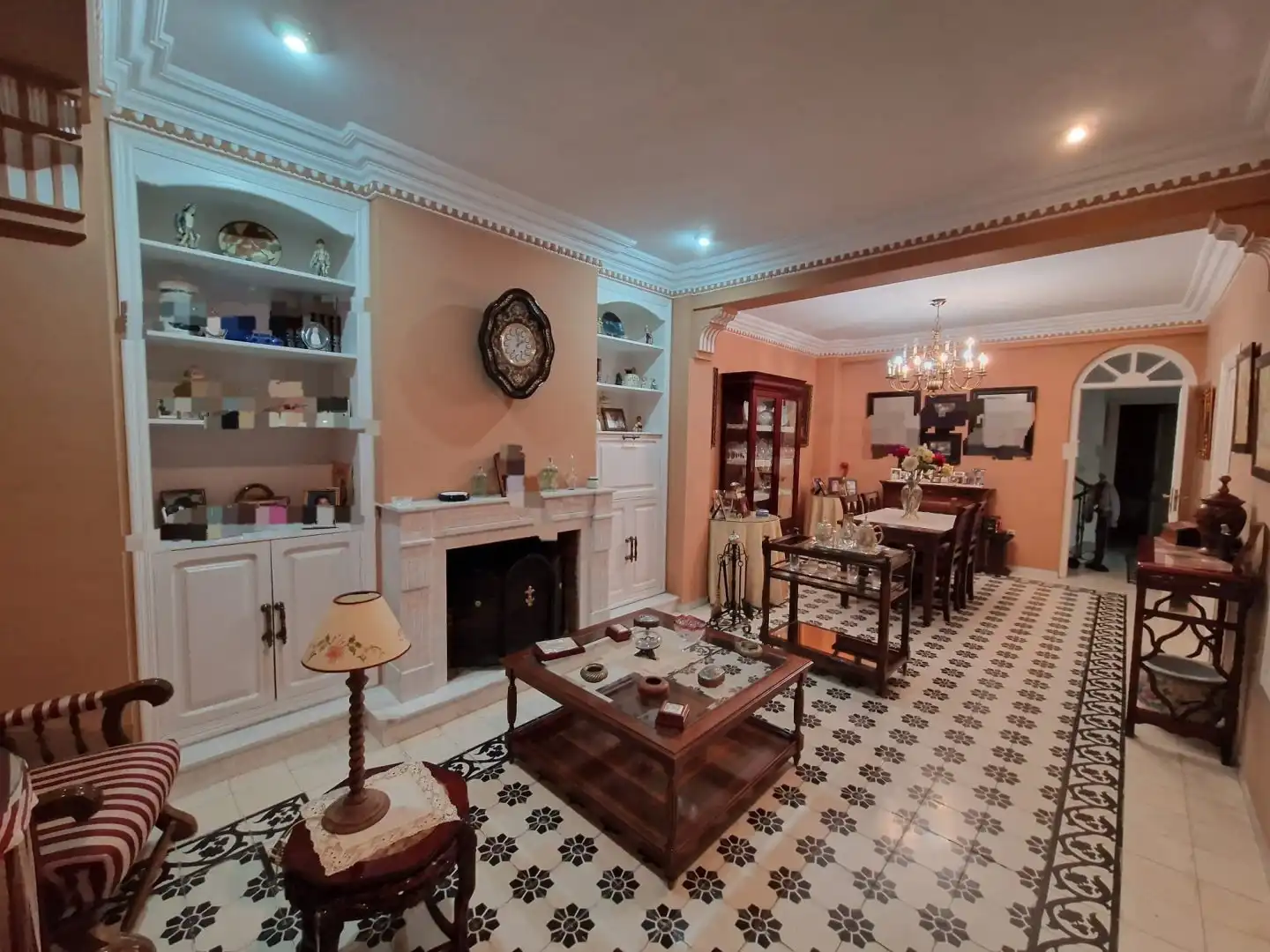 Comedor de Casa o chalet en venta en Lora del Río con Aire acondicionado, Calefacción y Terraza
