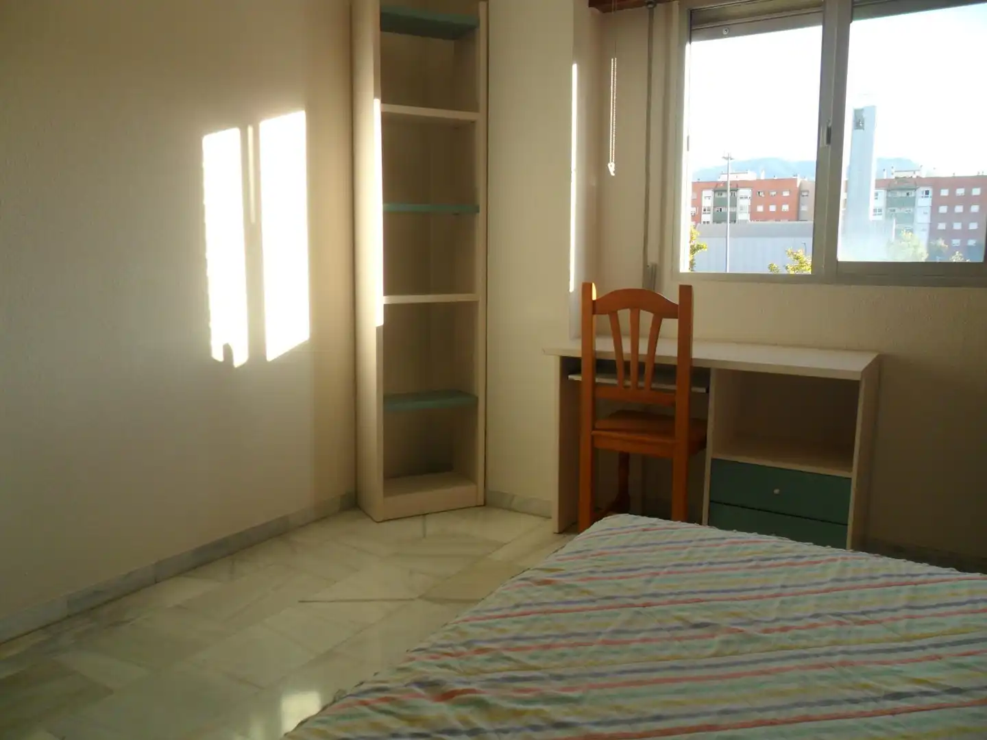 Bedroom of Flat for rent in Granada  with Terrace and Furnished