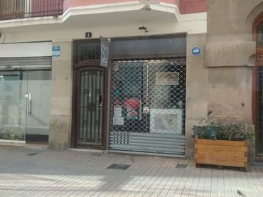 Gewerbefläche zur Miete in Carrer Santa Maria 4