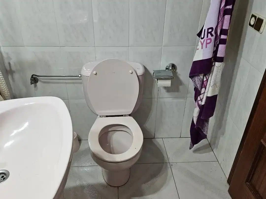 Badezimmer von Wohnung zum Verkauf in Muñoveros mit Abstellraum, Möbliert und Balkon
