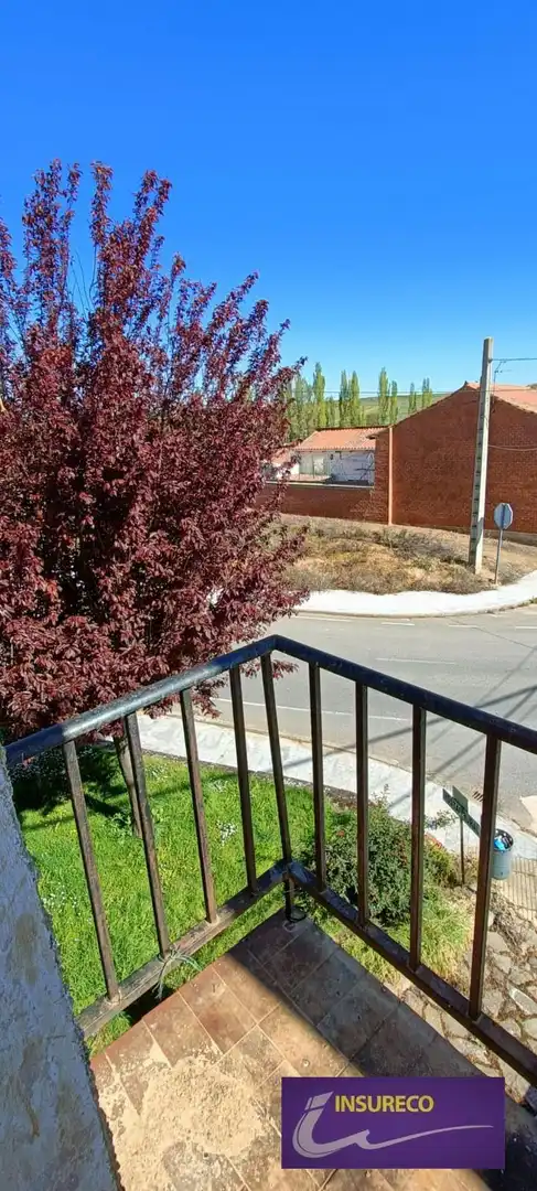 Terrassa de Casa o xalet en venda en Pajares de los Oteros