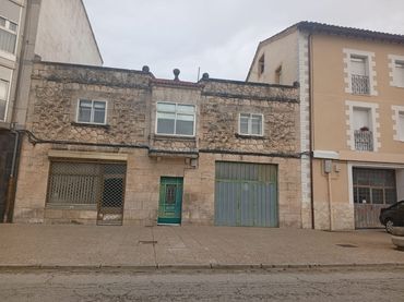 Casa rústica en venda a Calle Calvo Sotelo 0