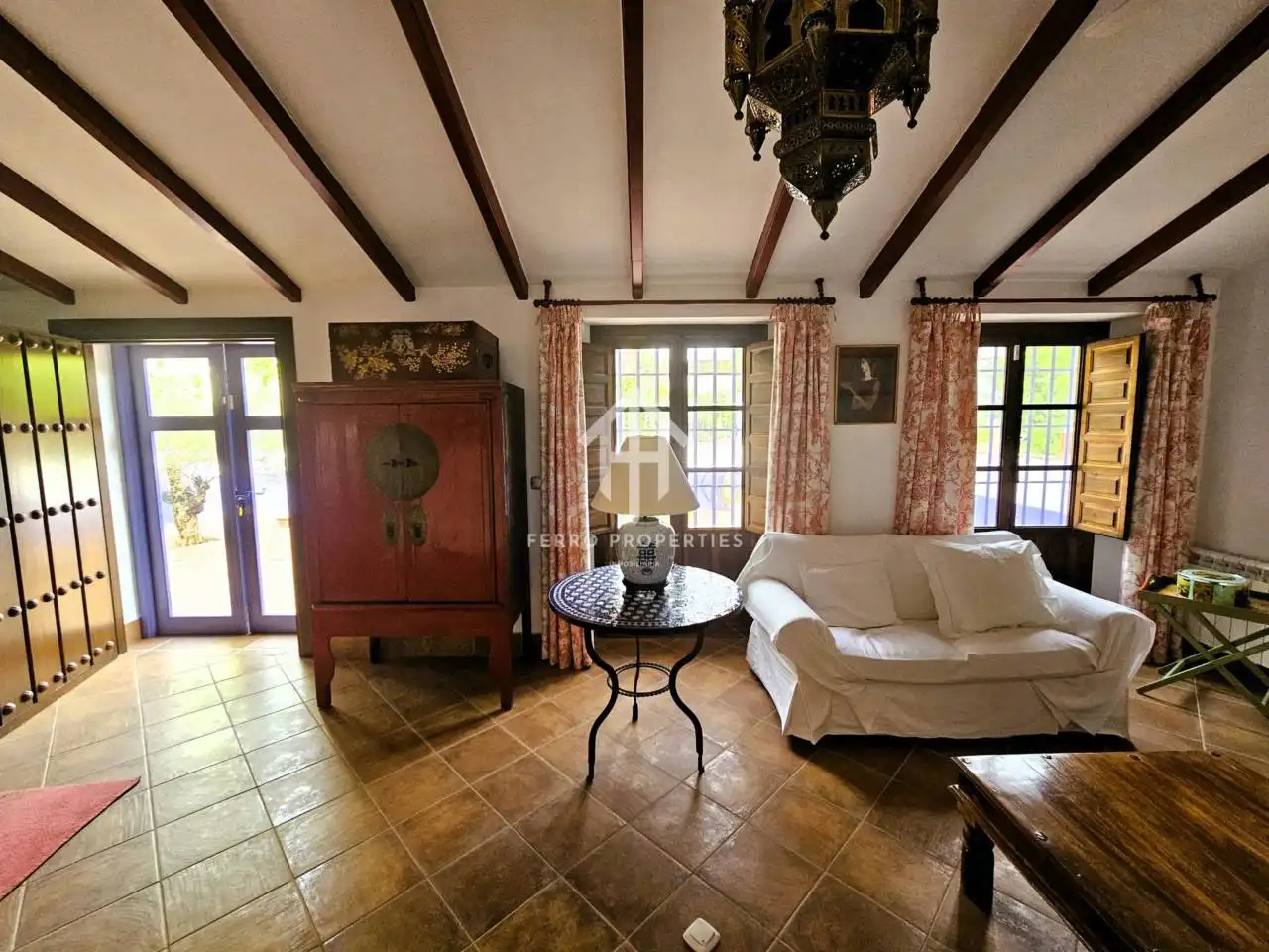 Living room of Houses for sale in Villanueva de Tapia  with Air Conditioner, Heating and Private garden
