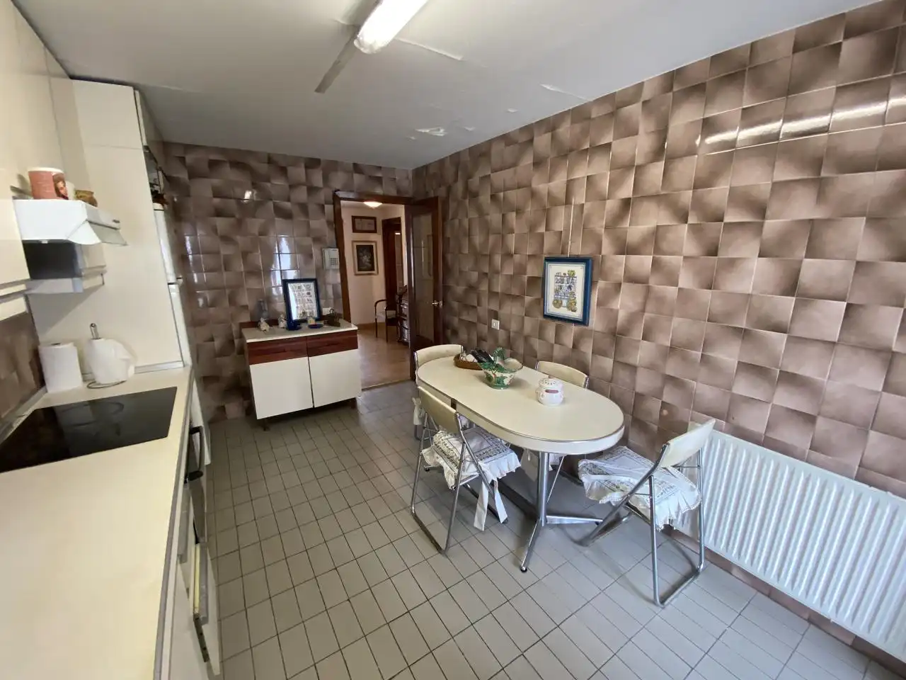 Cocina de Piso en venta en A Coruña Capital  con Calefacción y Trastero