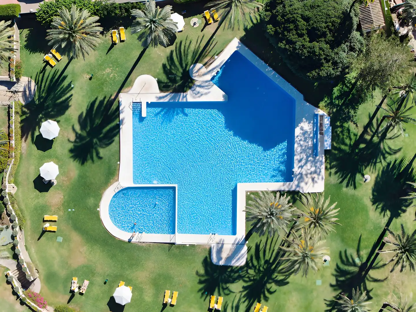 Home with pool for sale in Nueva Andalucía, imagen 24