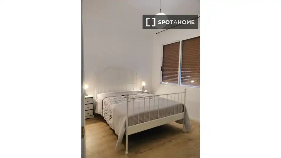 Bedroom of Flat for rent in Tarragona  with Air Conditioner, Heating and Furnished