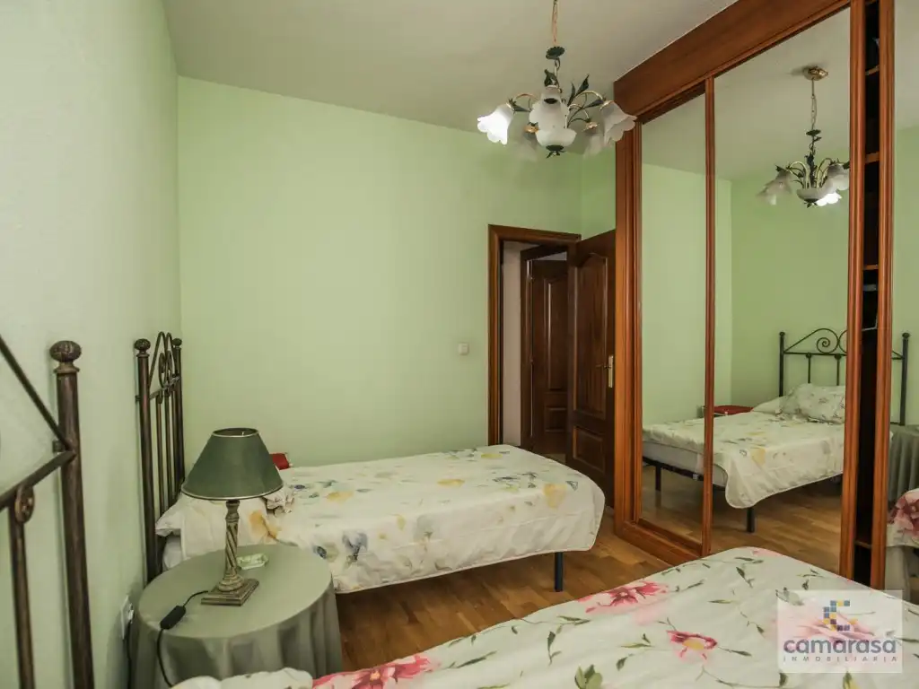 Habitación de Piso en venta en Ávila con Calefacción