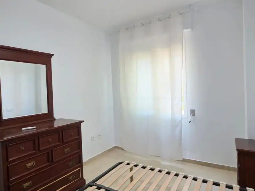 Schlafzimmer von Wohnung zur Miete in Sevilla mit Klimaanlage, Möbliert und Waschmaschine