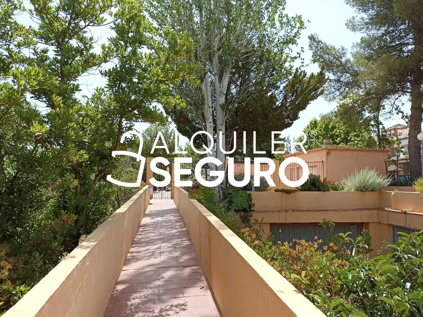 Piso de alquiler en Aixa la Horra, Camino de los Neveros - Serrallo