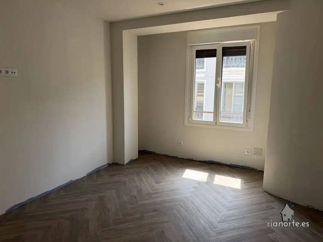 Habitación de Piso en venta en Ribadesella con Calefacción