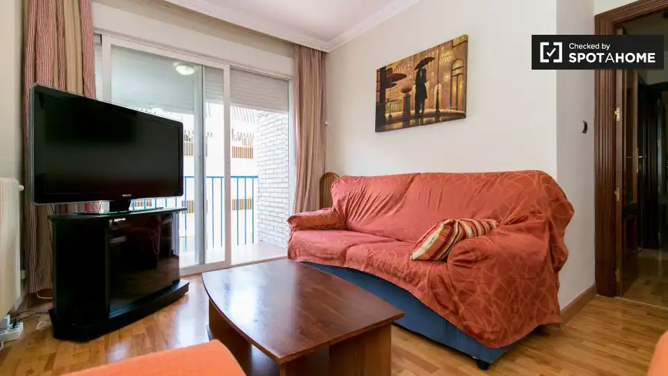 Room in Parque Nueva Granada