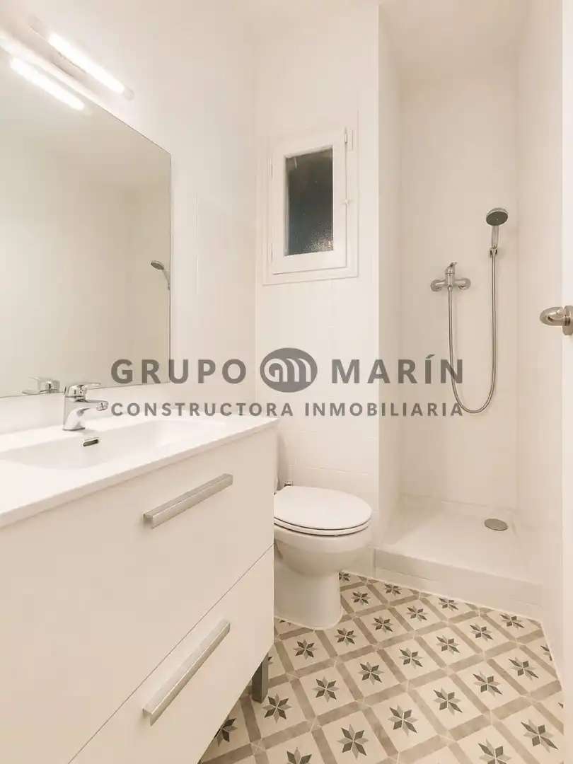 Flat for sale in Calle Santa Engracia, imagen 12