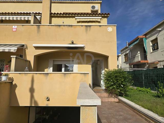 Casa adosada en Venta en Segur de Calafell
