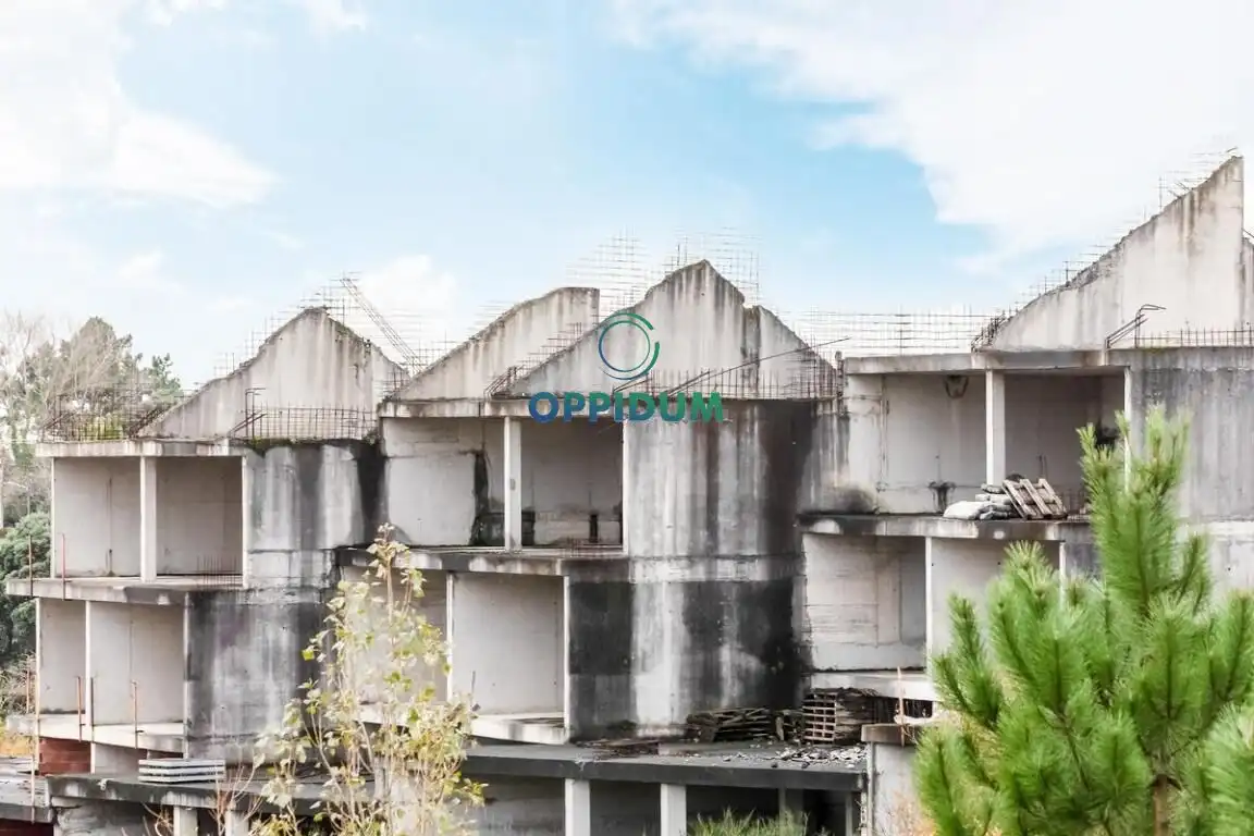 Vista exterior de Edificio en venta en Ribeira