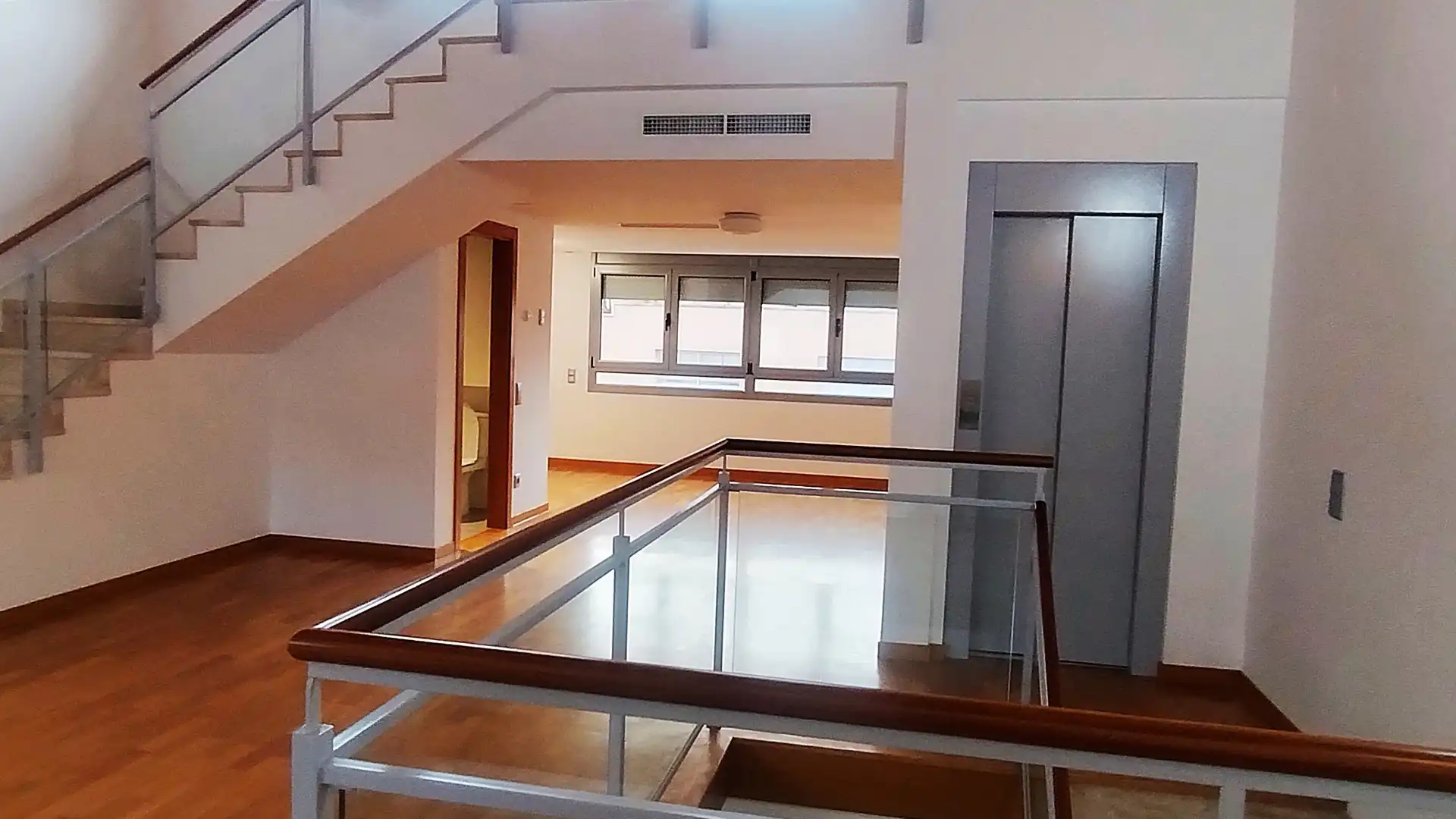 Casa adosada en venda en Castellar del Vallès amb Aire condicionat, Calefacció i Jardí privat