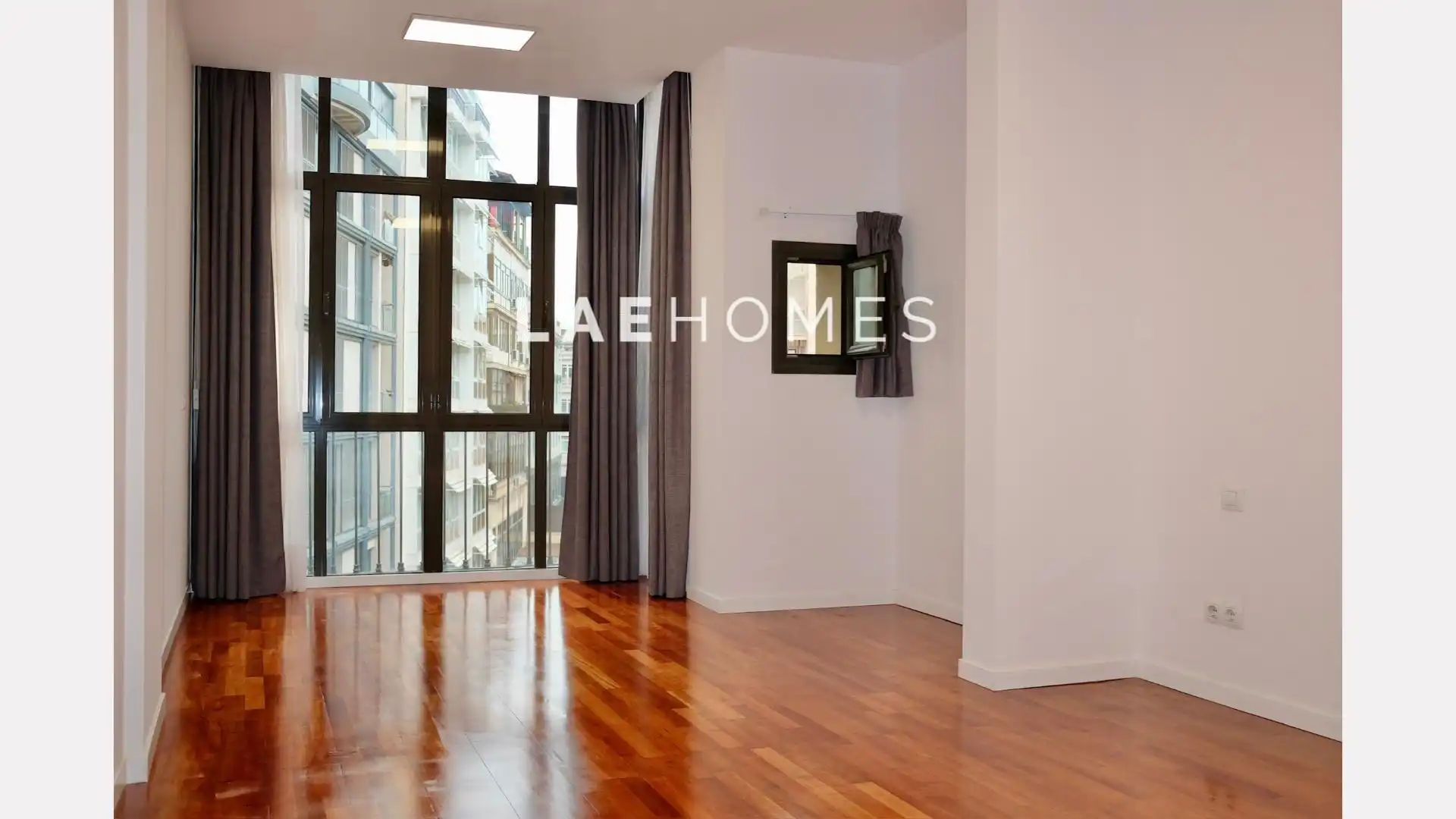 Piso con balcón en venta en Carrer BALMES, imagen 2