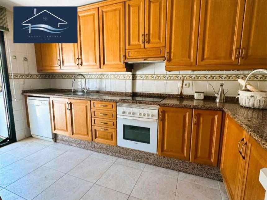 Kitchen of House or chalet for sale in Sant Joan d'Alacant  with Air Conditioner, Heating and Private garden