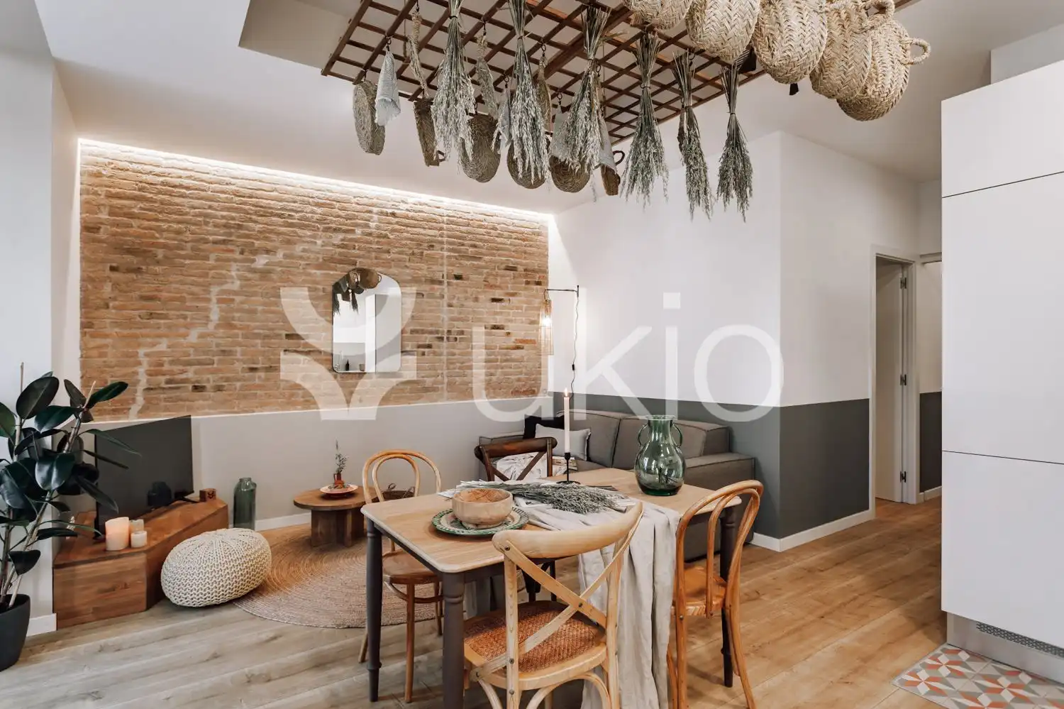 Appartement compact avec terrasse à louer à Carrer de Tamarit, imagen 3