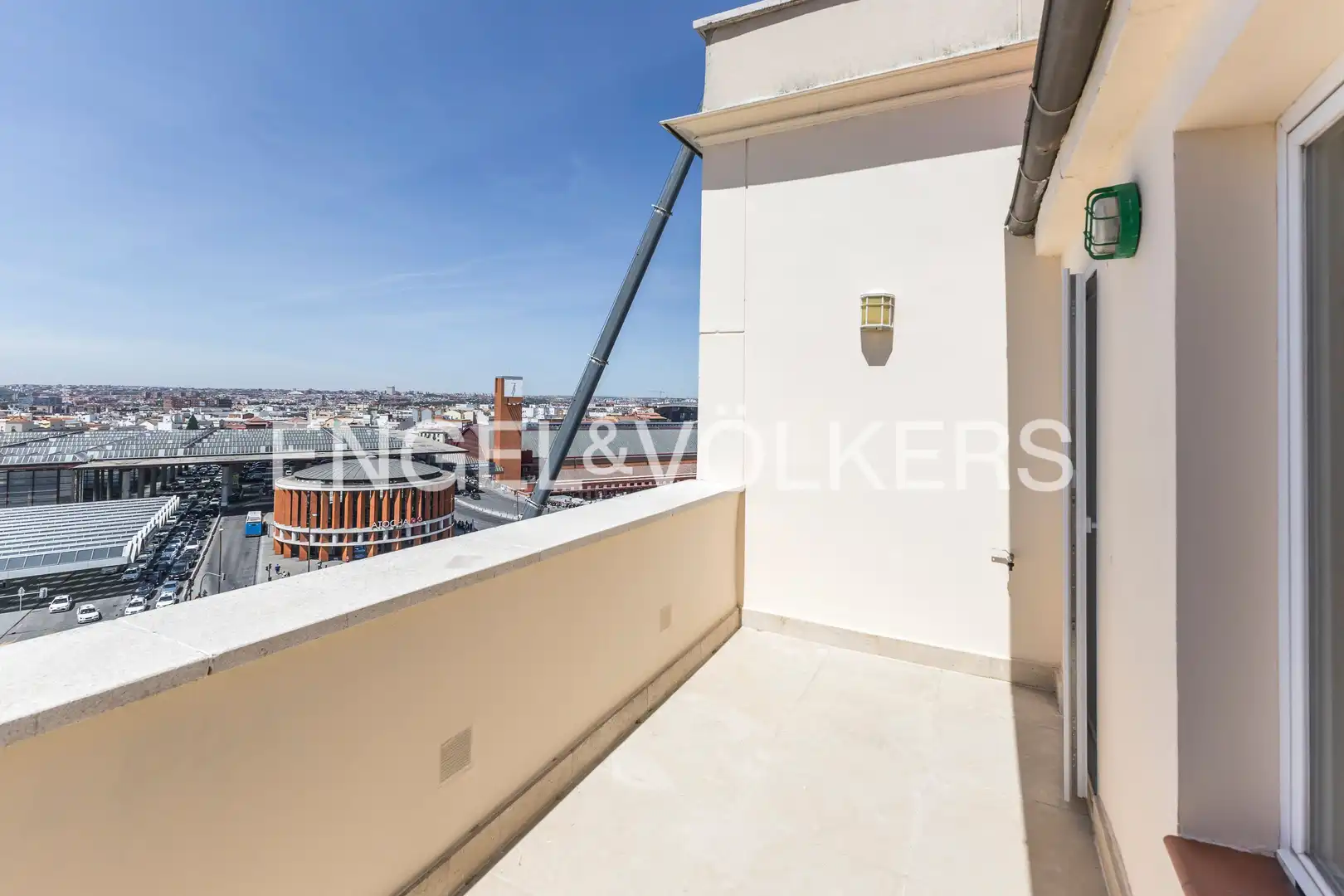 Terrassa de Àtic de lloguer en Madrid amb Aire condicionat, Calefacció i Parquet