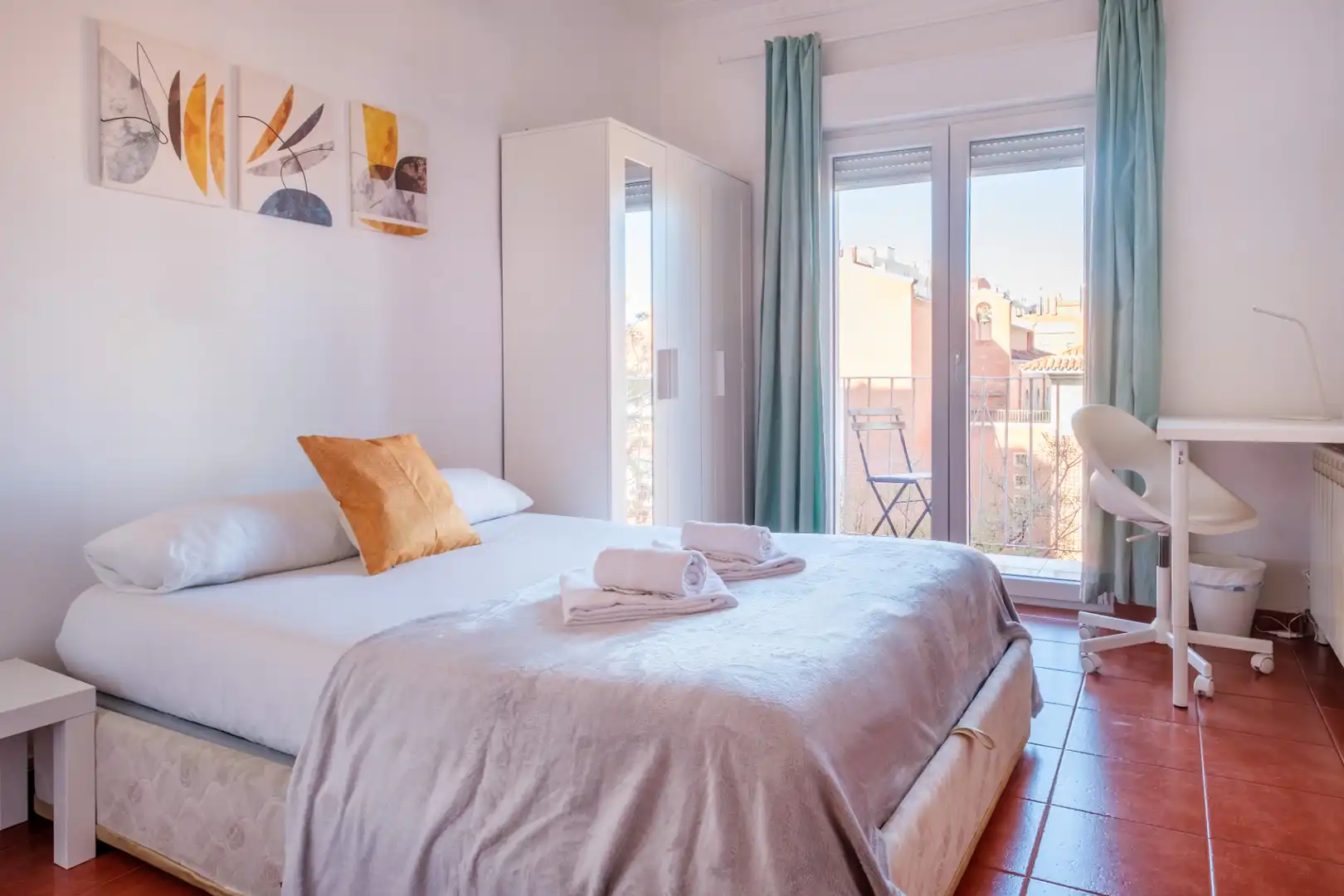 Flat for rent in Calle de la Duquesa de Villahermosa, Ciudad Jardín - Parque Roma