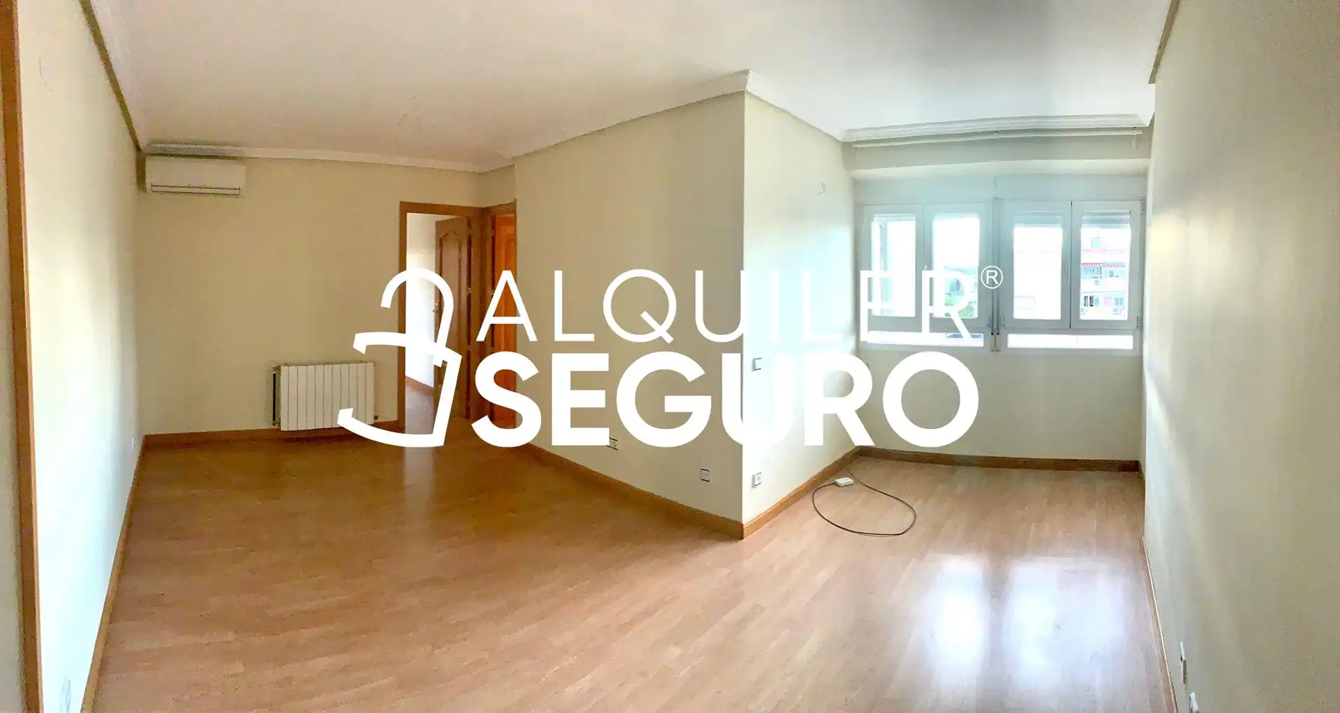 Sala d'estar de Pis de lloguer en Coslada amb Aire condicionat i Calefacció