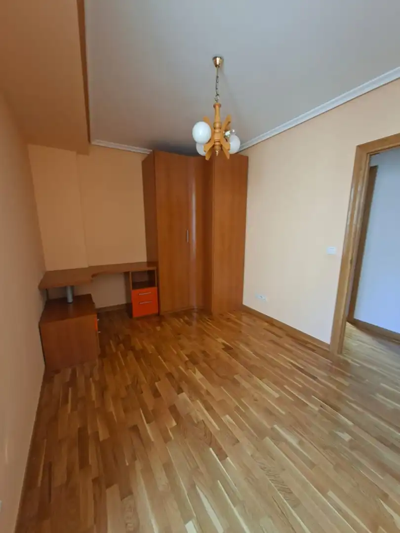 Schlafzimmer von Wohnung zum Verkauf in Salvatierra / Agurain mit Parkett und Abstellraum
