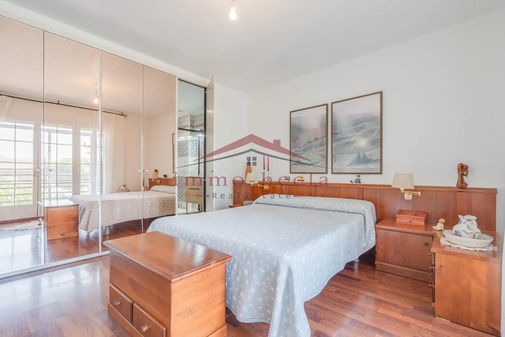 Dormitori de Casa adosada en venda en Vilanova del Camí amb Calefacció, Terrassa i Piscina