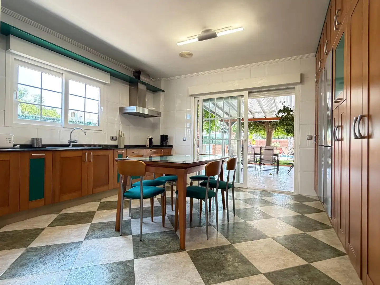 Kitchen of Houses for sale in Cartagena  with Air Conditioner, Heating and Private garden