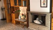 Sala d'estar de Casa o xalet en venda en Mataró amb Calefacció, Terrassa i Traster