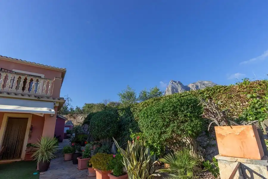 Jardí de Casa o xalet en venda en Finestrat amb Jardí privat, Terrassa i Traster