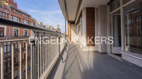 Foto 4 de Apartament en venda a Ensanche - Moyua - Diputación, Bizkaia