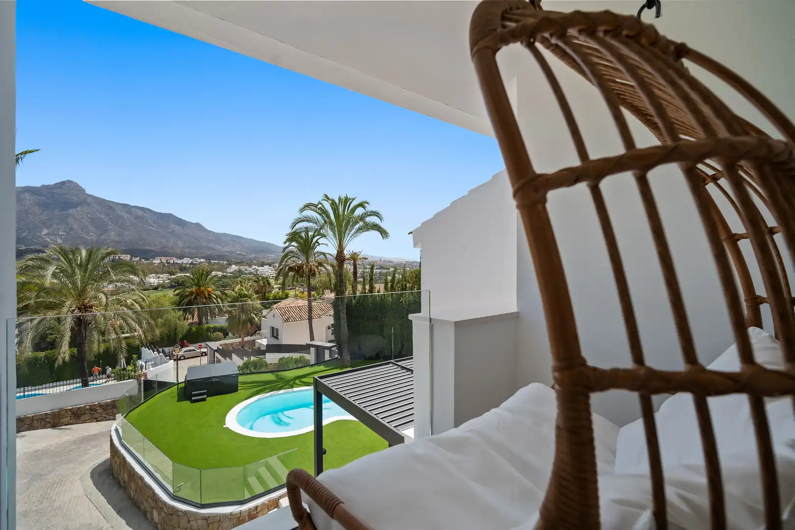 Houses for rent in Calle Alcala, Las Brisas