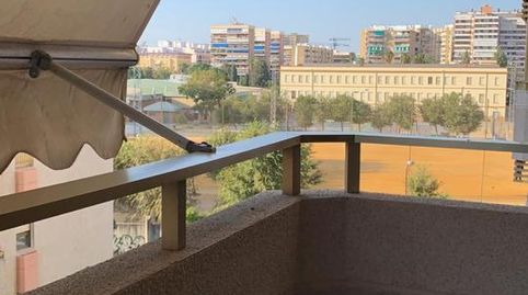 Foto 5 de Piso de alquiler en La Buhaira, Sevilla Capital