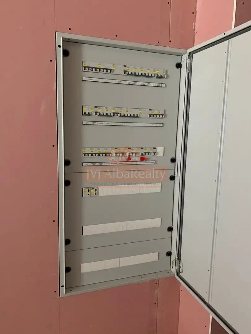 Geschaftsraum zur Miete in Albacete
