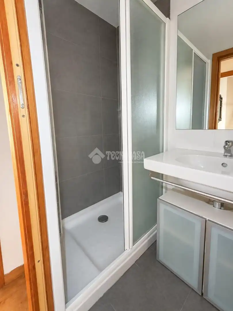 Baño de Piso en venta en Zaragoza con Aire acondicionado, Calefacción y Parquet