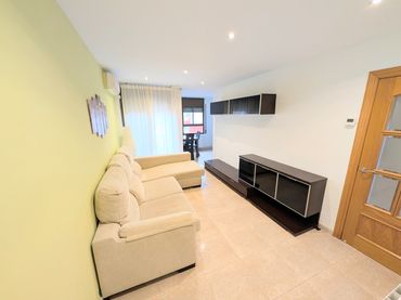 Piso con balcón en venta en Carrer de Pere Martell