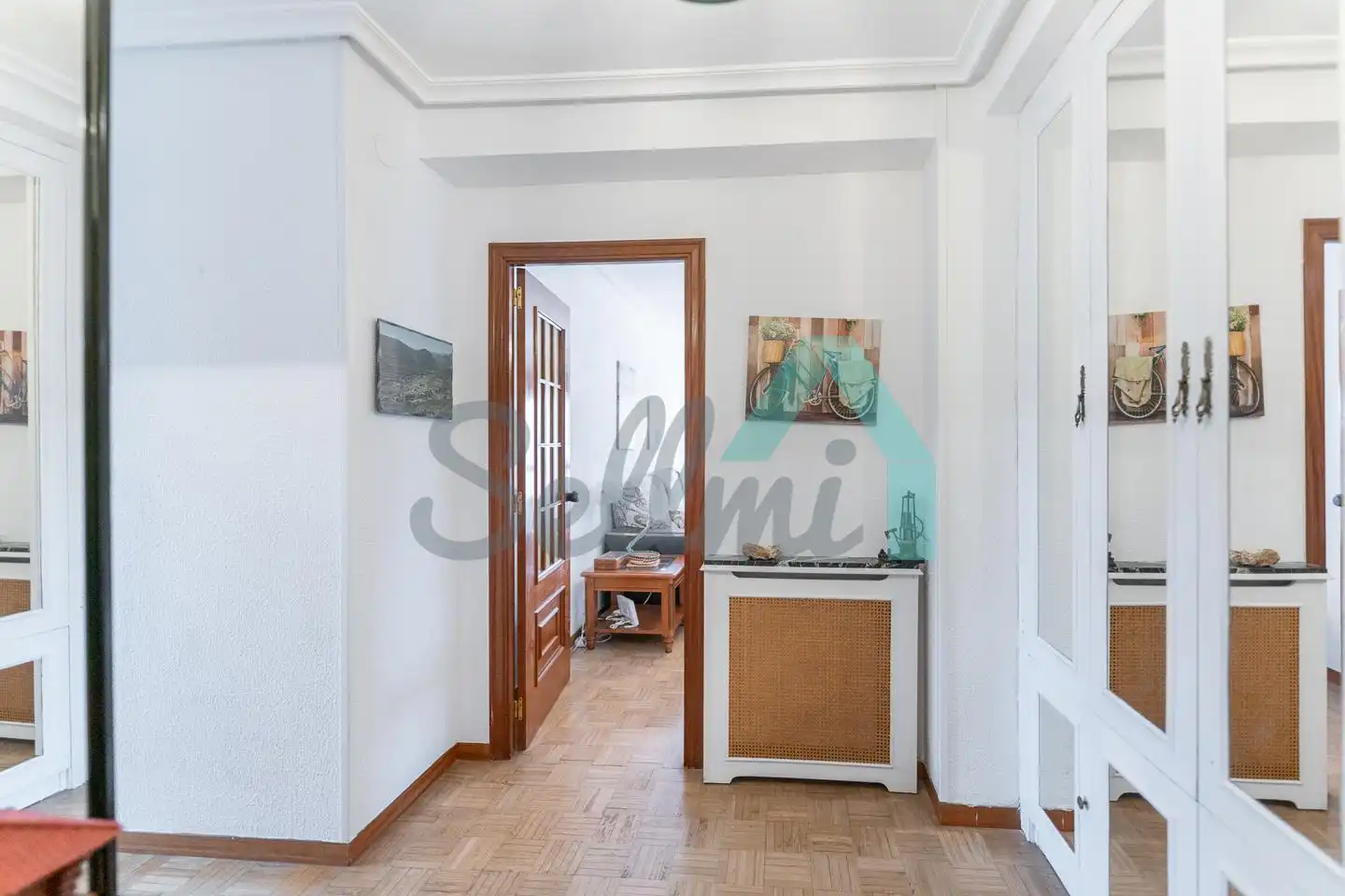 Flat for rent in Oviedo   with Heating, Parquet flooring and Furnished