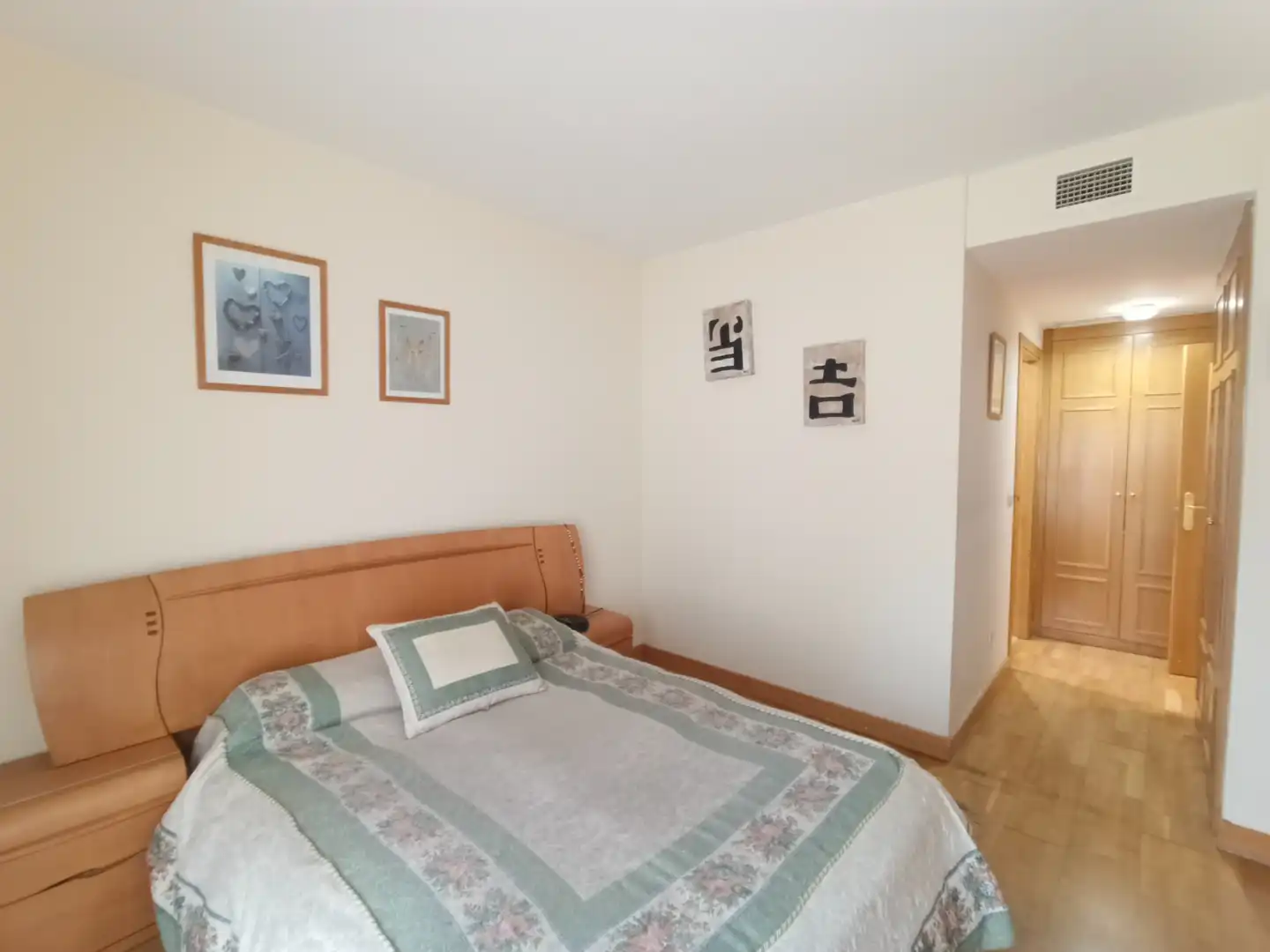 Dormitori de Casa adosada en venda en Parla amb Aire condicionat, Calefacció i Terrassa