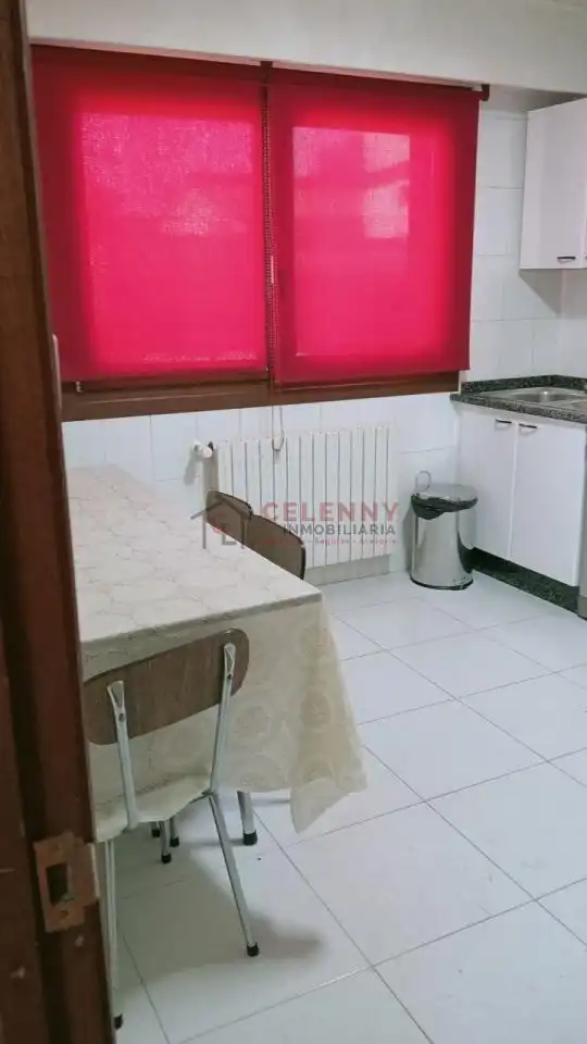 Habitación de Casa o chalet en venta en San Cibrao das Viñas con Calefacción, Jardín privado y Terraza