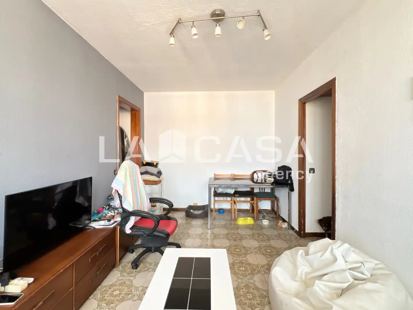 Flat for sale in Badalona  with Balcony