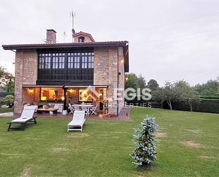 Jardí de Casa o xalet en venda en Gijón  amb Terrassa