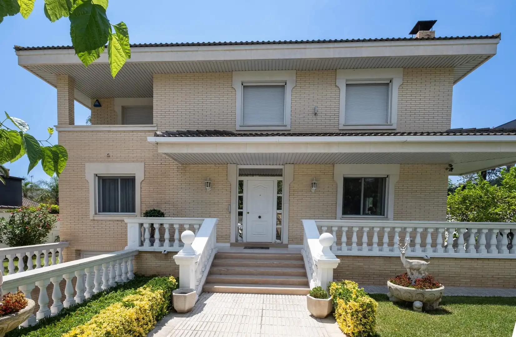 Vista exterior de Casa o xalet en venda en Salou amb Aire condicionat, Calefacció i Jardí privat